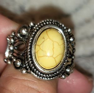 Paparazzi ring NWOT